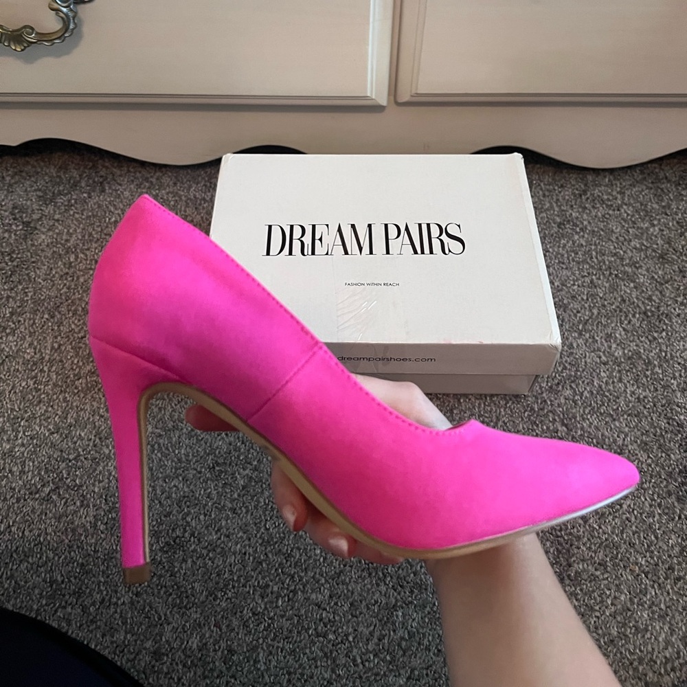 Dream Paris Heels 🩷